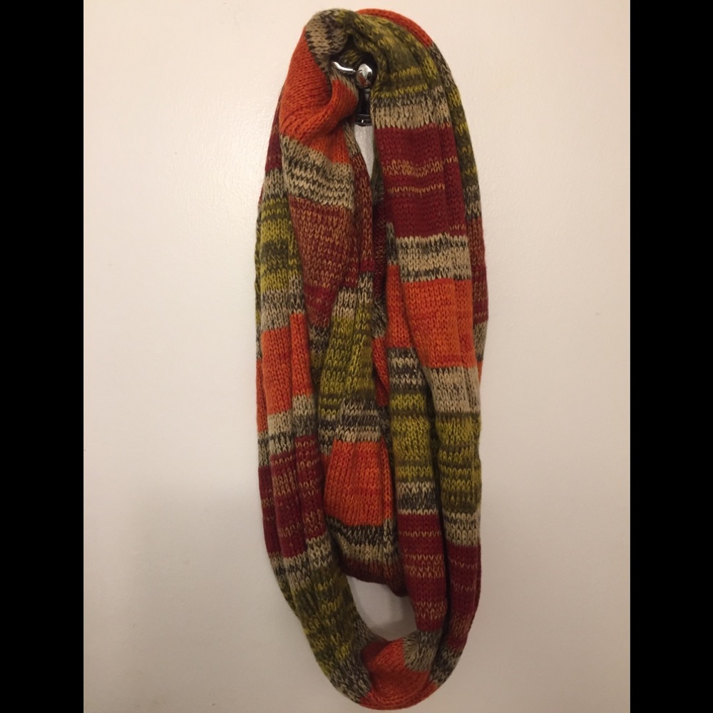 Infinity scarf